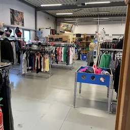 Bezoeker foto van Kringloopwinkel Stadskanaal in Stadskanaal