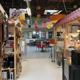 Bezoeker foto van Kringloopwinkel Stadskanaal in Stadskanaal