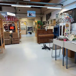 Bezoeker foto van Kringloopwinkel Stadskanaal in Stadskanaal