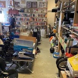 Kringloopwinkel Kringloopwinkel 't Tweede Kansje Hilvarenbeek in Hilvarenbeek