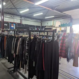 Bezoeker foto van Kringloopwinkel 't Tweede Kansje Hilvarenbeek in Hilvarenbeek