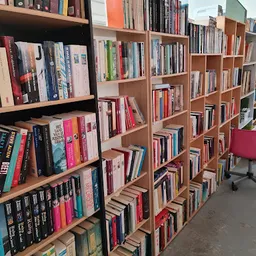 Bezoeker foto van Kringloopwinkel 't Zwaantje in Nieuw-Vennep