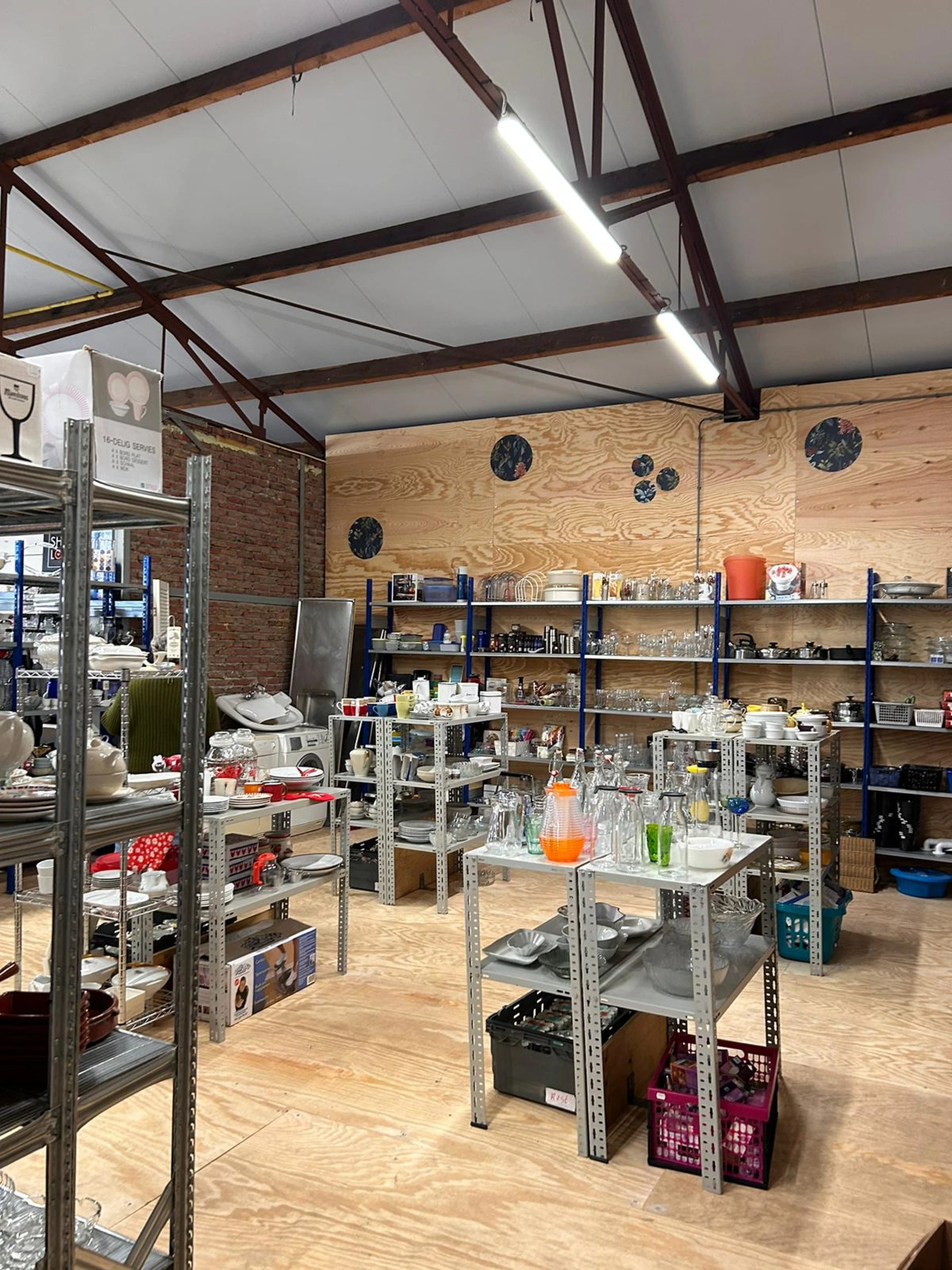 Kringloopwinkel Kringloopwinkel the social world in Roermond