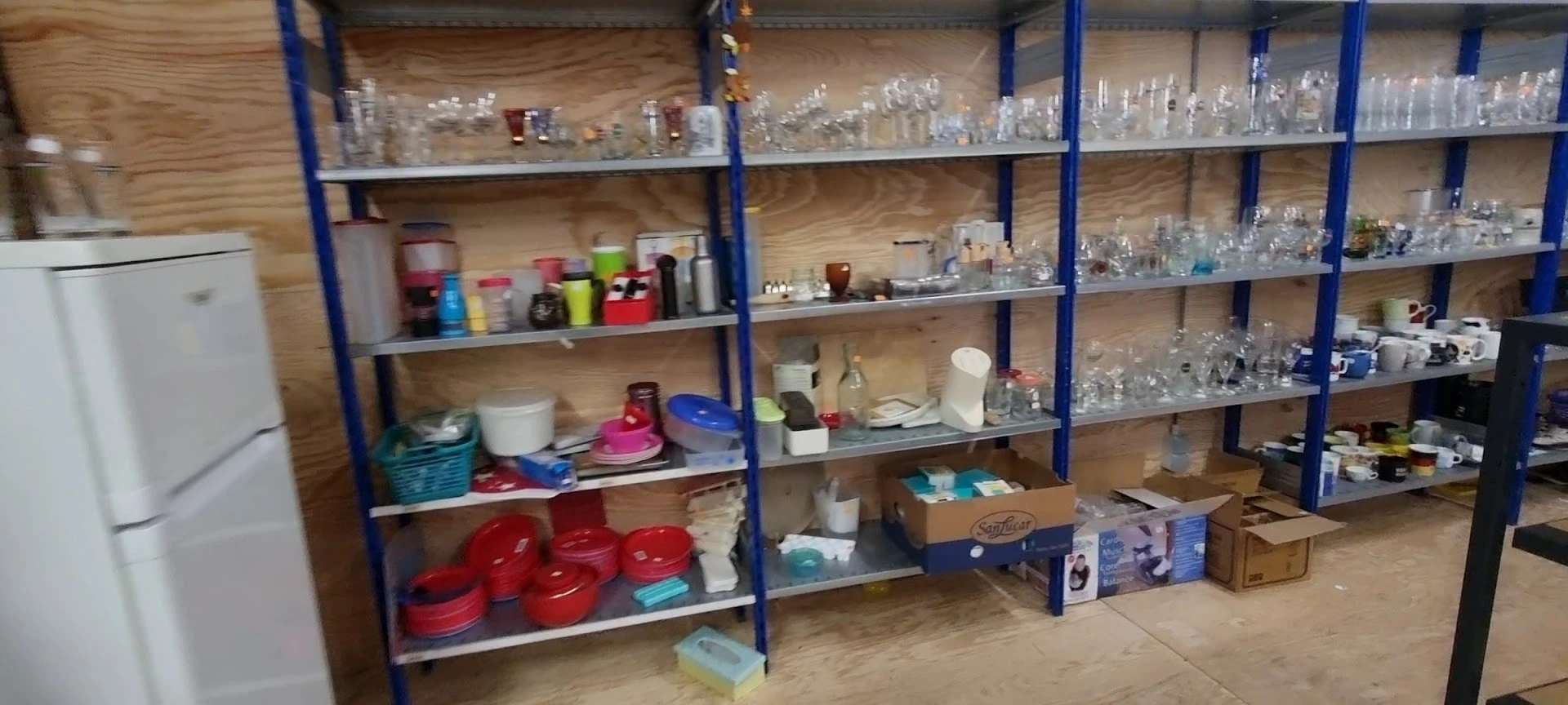 Kringloopwinkel Kringloopwinkel the social world in Roermond