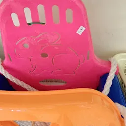 Bezoeker foto van Kringloopwinkel Tilburg Noord in Tilburg