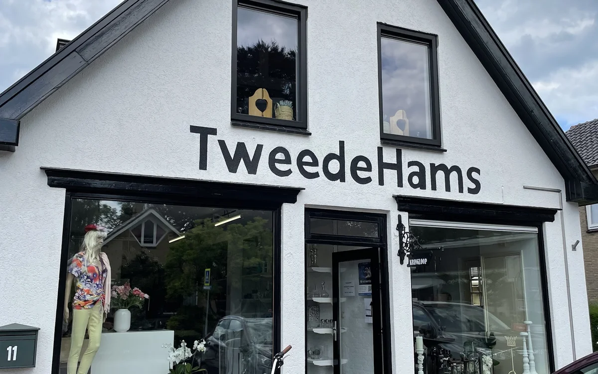 Kringloopwinkel Kringloopwinkel TweedeHams in Den Ham