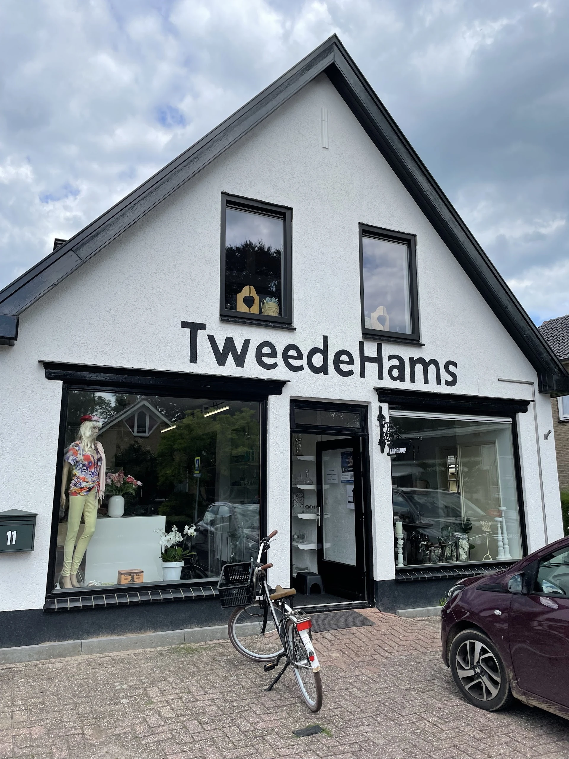 Kringloopwinkel Kringloopwinkel TweedeHams in Den Ham