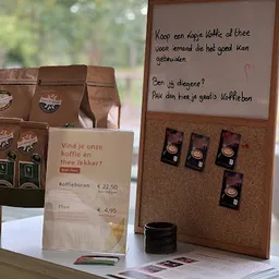 Bezoeker foto van Kringloopwinkel Twello in Twello