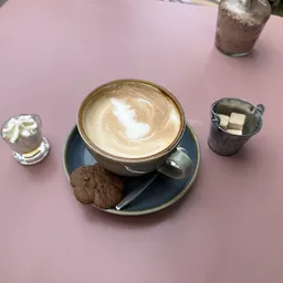 Bezoeker foto van Kringloopwinkel Twello in Twello