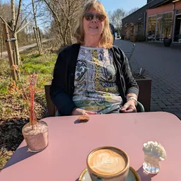 Bezoeker foto van Kringloopwinkel Twello in Twello