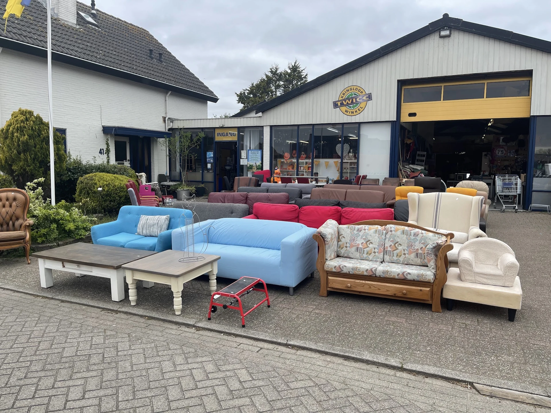 Bezoeker foto van Kringloopwinkel Twice in Hippolytushoef