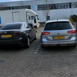 Bezoeker foto van Kringloopwinkel Vintage and More in Heumen