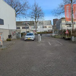 Bezoeker foto van Kringloopwinkel Vintage and More in Heumen