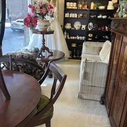 Bezoeker foto van Kringloopwinkel Waalwijk in Waalwijk