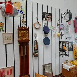 Bezoeker foto van kringloopwinkel walk13 in Heythuysen