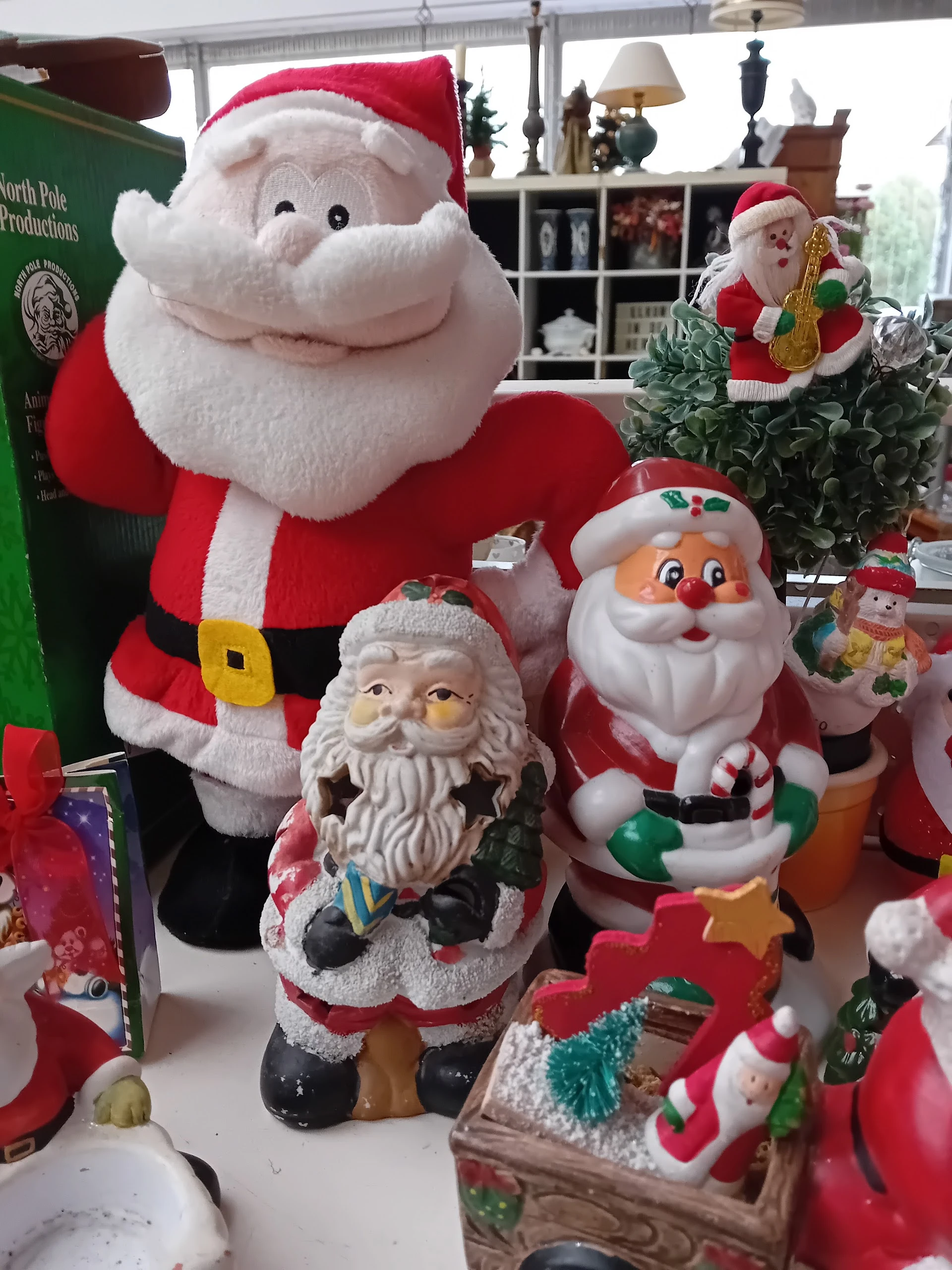 Kringloopwinkel kringloopwinkel walk13 in Heythuysen