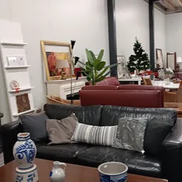 Bezoeker foto van Kringloopwinkel Woord en Daad Soest in Soest