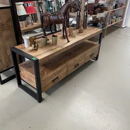 Bezoeker foto van Kringloopwinkel Woord&Daad Haarlem in Haarlem