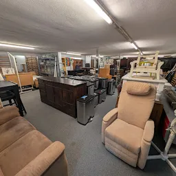 Bezoeker foto van Kringloopwinkel Zaanstreek in Zaandam