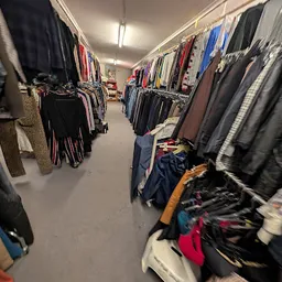 Bezoeker foto van Kringloopwinkel Zaanstreek in Zaandam