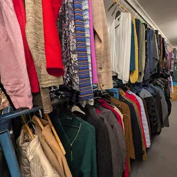 Bezoeker foto van Kringloopwinkel Zaanstreek in Zaandam