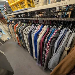 Bezoeker foto van Kringloopwinkel Zaanstreek in Zaandam