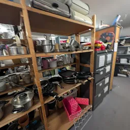 Bezoeker foto van Kringloopwinkel Zaanstreek in Zaandam