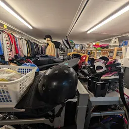 Bezoeker foto van Kringloopwinkel Zaanstreek in Zaandam