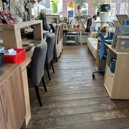 Bezoeker foto van Kringloopwinkelkaatsheuvel in Kaatsheuvel