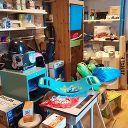 Kringloopwinkel Kringloopwinkel KringLopik in Lopik