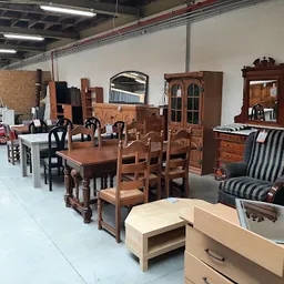 Bezoeker foto van Kringloopwinkel Kringwinkel De Cirkel Zelzate in Zelzate