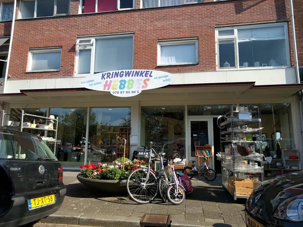 Kringloopwinkel Kringloopwinkel Kringwinkel Hebbes in Hendrik-Ido-Ambacht