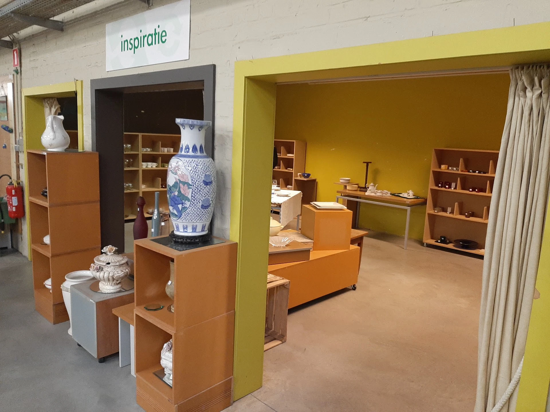 Kringloopwinkel Kringwinkel Ieper in Ieper