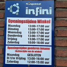 Bezoeker foto van Kringloopwinkel Kringwinkel Infini in Echt
