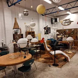 Bezoeker foto van Kringloopwinkel Kringwinkel Infini in Echt