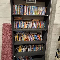 Bezoeker foto van Kringloopwinkel Kringwinkel Infini in Echt