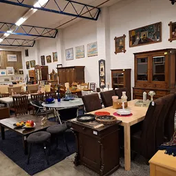 Bezoeker foto van Kringloopwinkel Kringwinkel Infini in Echt