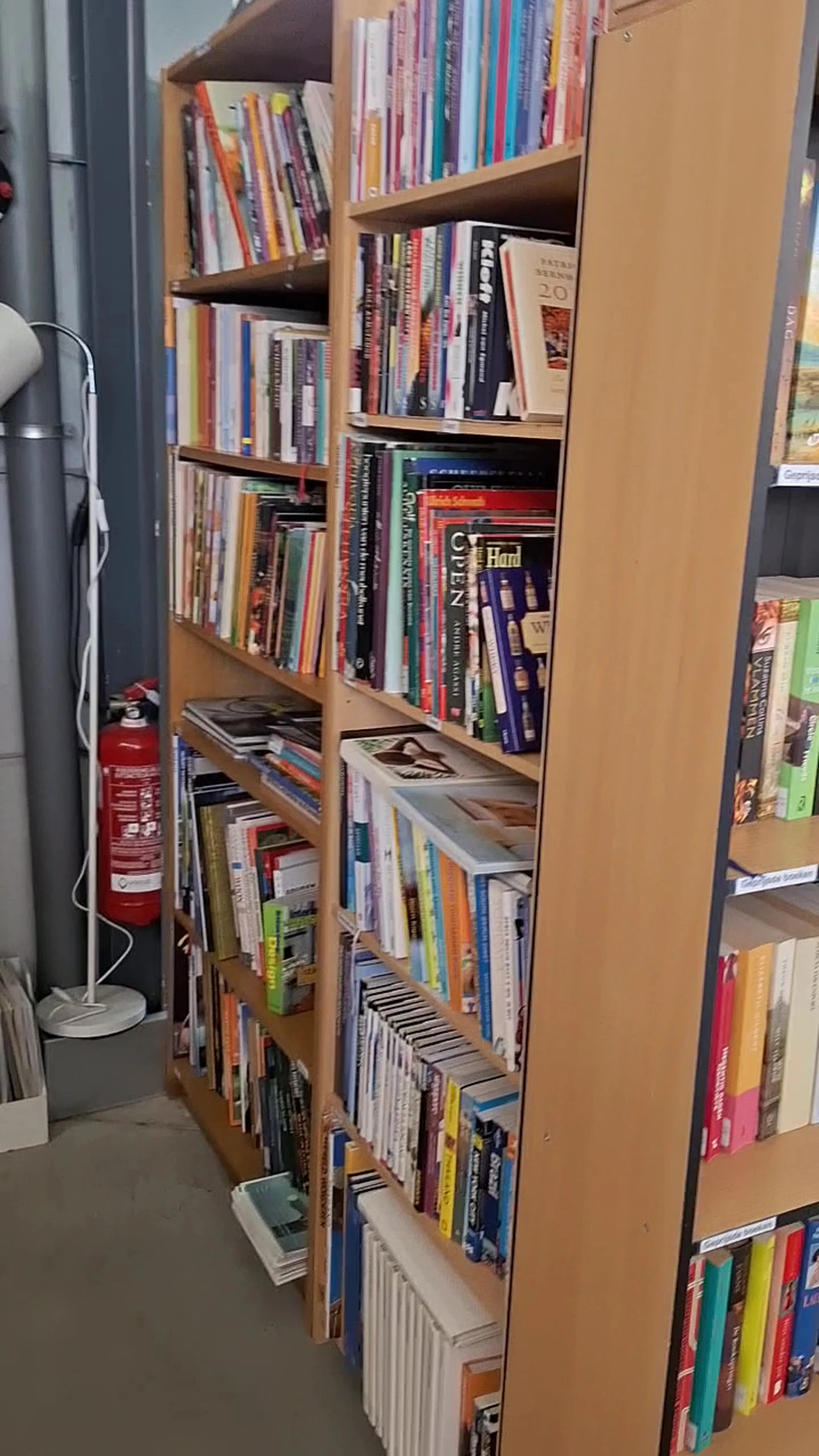 Kringloopwinkel Kringloopwinkel Kringwinkel Maasland in Lanaken