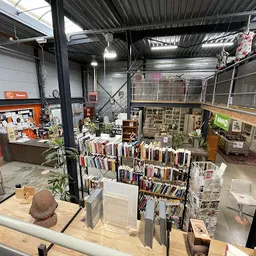 Bezoeker foto van Kringwinkel Maasland - Maasmechelen ( De Burenwinkel) in Maasmechelen