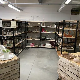 Bezoeker foto van Kringwinkel Maasland - Maasmechelen ( De Burenwinkel) in Maasmechelen