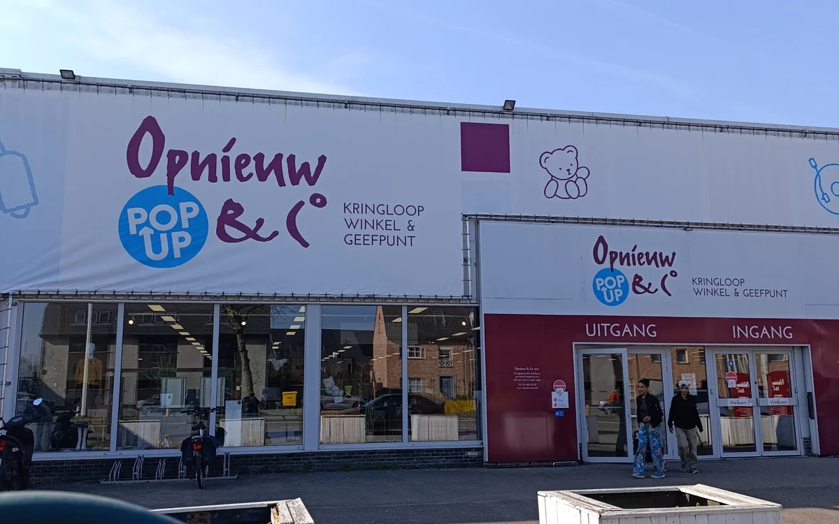 Kringloopwinkel Kringloopwinkel Kringwinkel Opnieuw & Co vzw in Lier