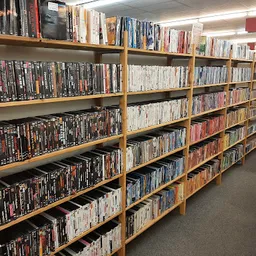 Bezoeker foto van Kringloopwinkel Kringwinkel Opnieuw & Co vzw in Lier