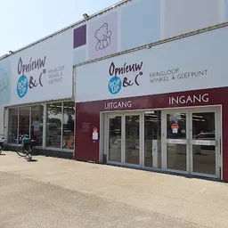 Bezoeker foto van Kringloopwinkel Kringwinkel Opnieuw & Co vzw in Lier