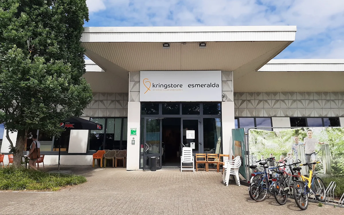 Kringloopwinkel Kringwinkel Peer in Peer