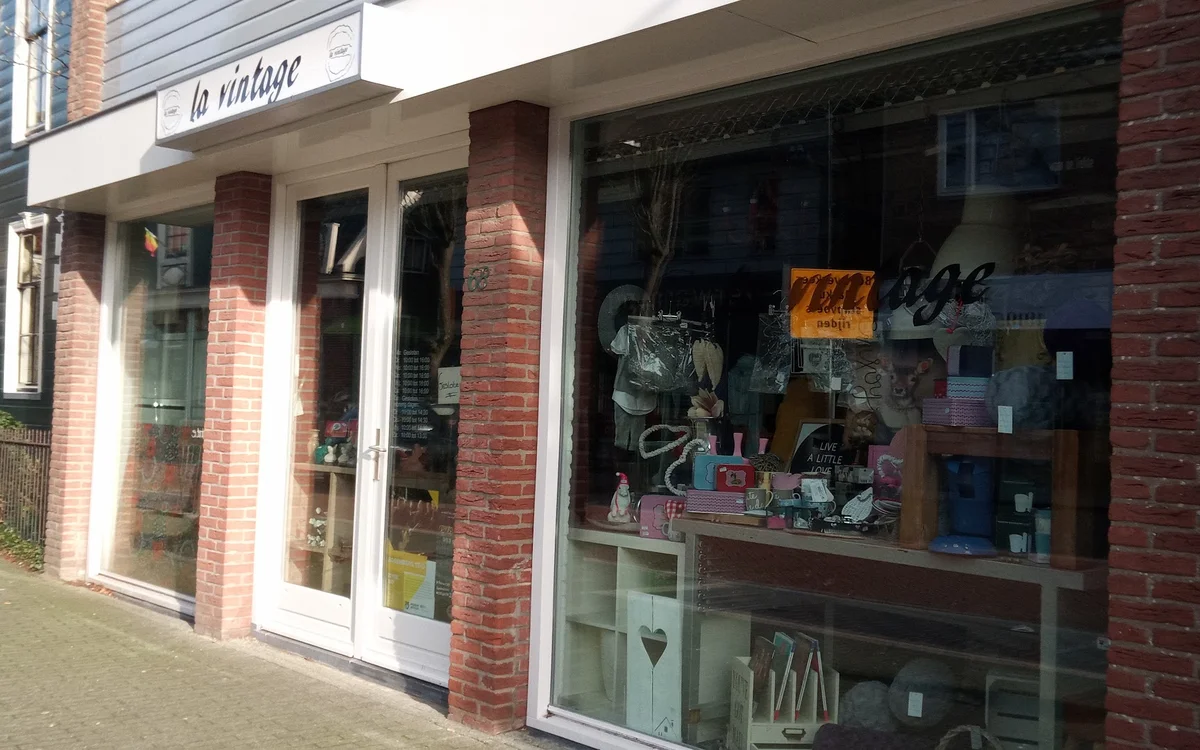 Kringloopwinkel Kringloopwinkel La Vintage in Krommenie
