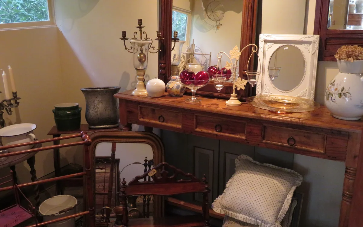 Kringloopwinkel Le Brocant'age in Eerbeek