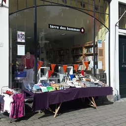 Kringloopwinkel Kringloopwinkel Lepra winkel Deventer in Deventer