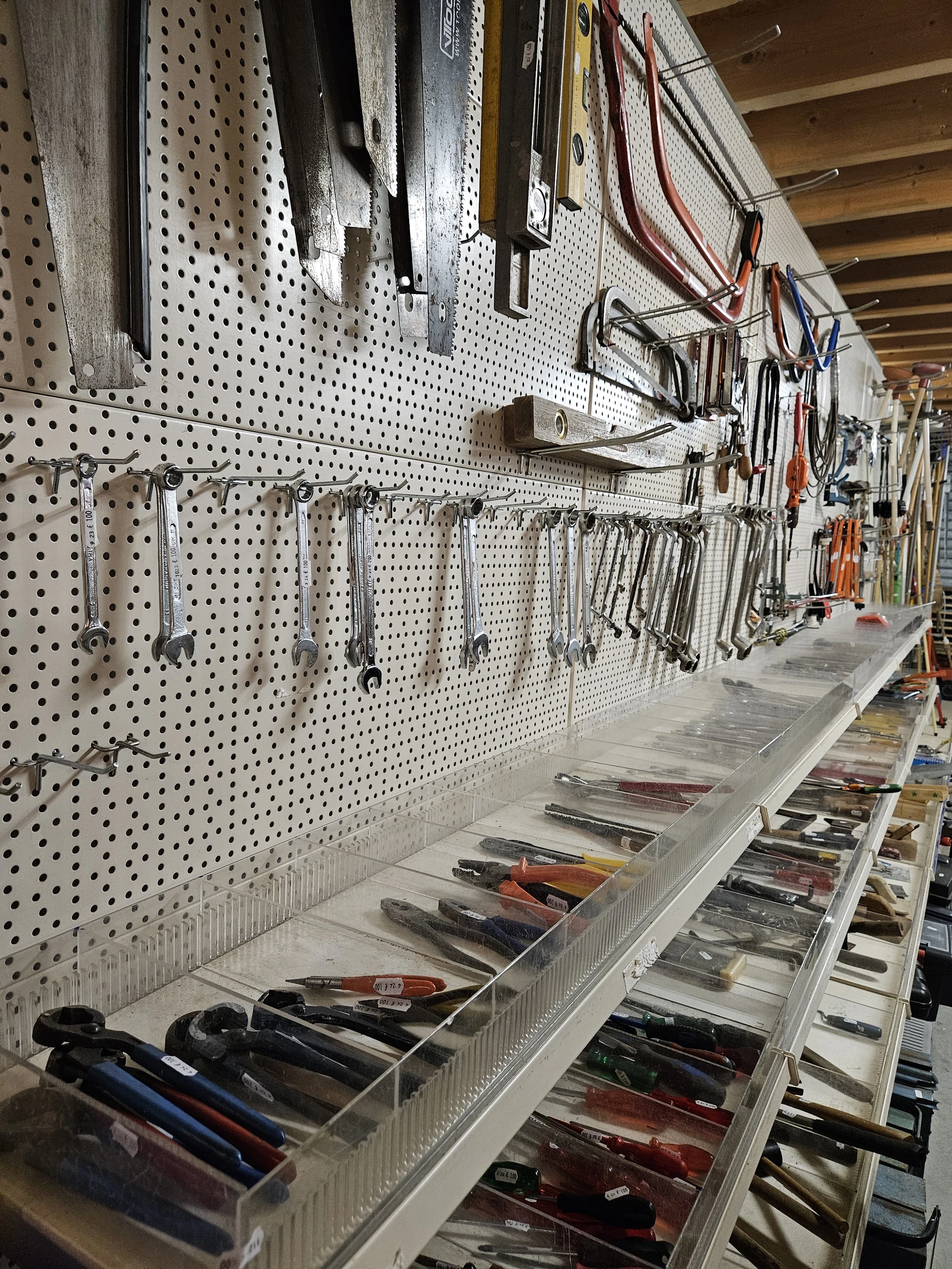Bezoeker foto van Kringloopwinkel Lichtpuntloods in Kollumersweach