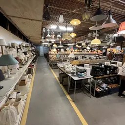 Bezoeker foto van Kringloopwinkel Lichtpuntloods in Kollumersweach