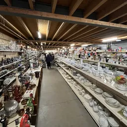 Bezoeker foto van Kringloopwinkel Lichtpuntloods in Kollumersweach